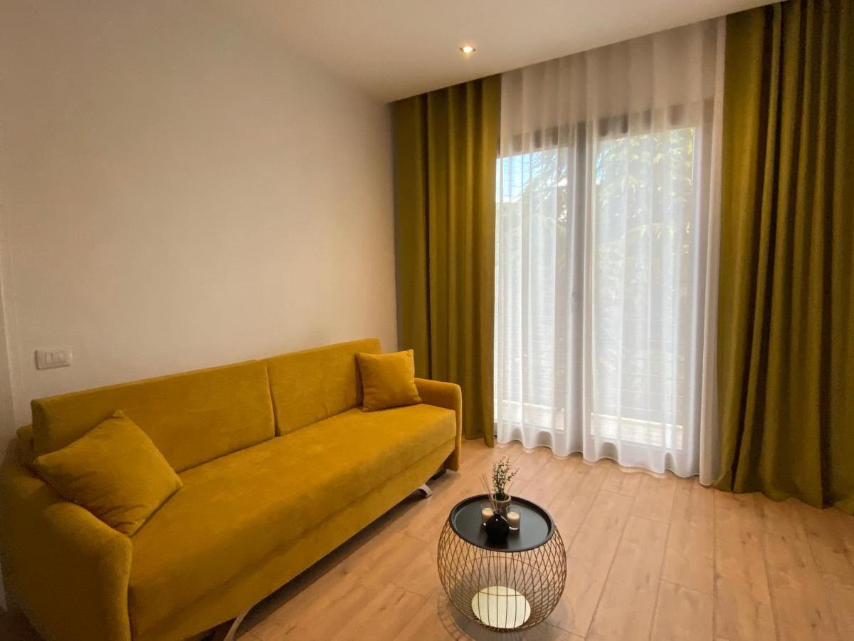 Brand New Apts Located At The City'S Main Square-100 Mbs Wifi Дуррес Экстерьер фото