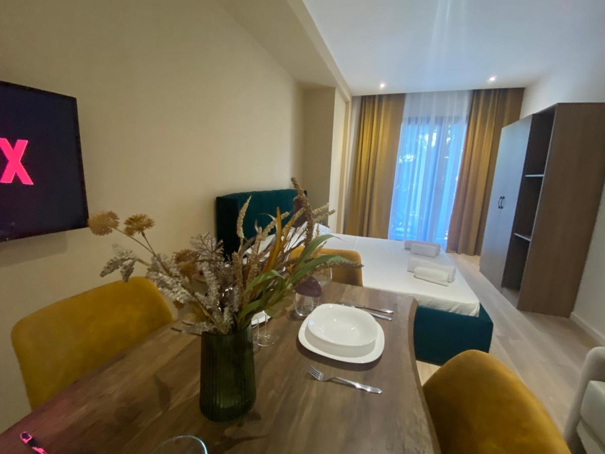 Brand New Apts Located At The City'S Main Square-100 Mbs Wifi Дуррес Экстерьер фото