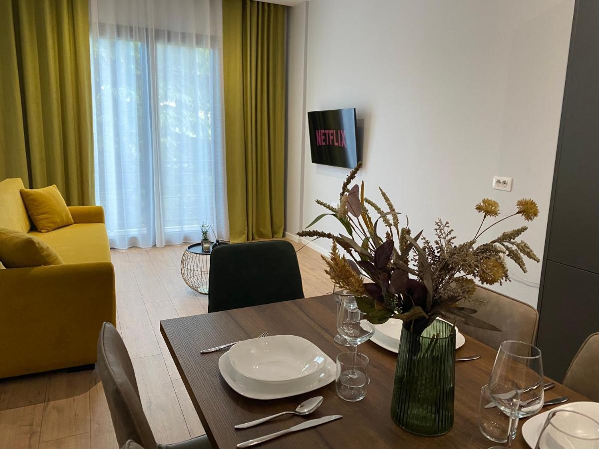 Brand New Apts Located At The City'S Main Square-100 Mbs Wifi Дуррес Экстерьер фото
