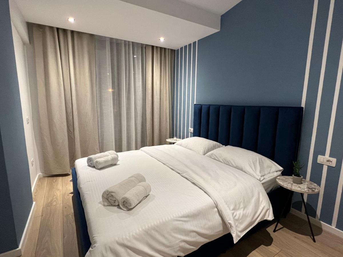 Brand New Apts Located At The City'S Main Square-100 Mbs Wifi Дуррес Экстерьер фото