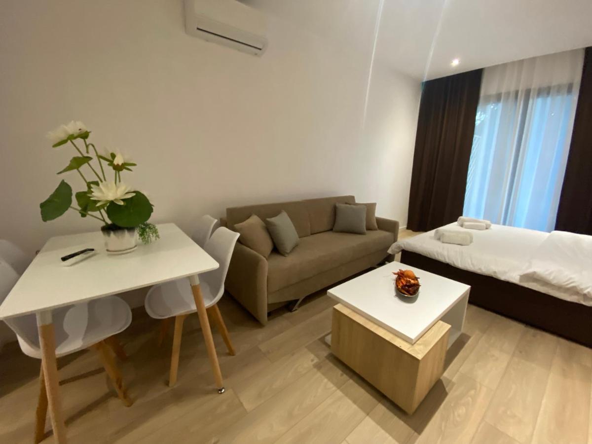 Brand New Apts Located At The City'S Main Square-100 Mbs Wifi Дуррес Экстерьер фото